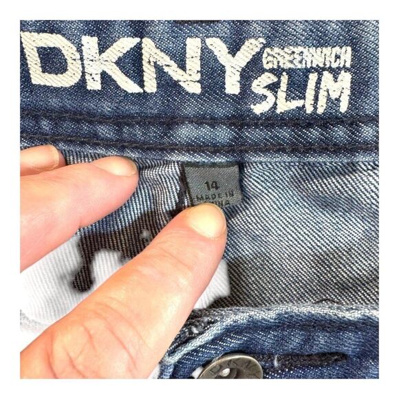 DKNY Greenwich Slim Distressed Patchwork Jeans Size 14 Blue Denim Straight Leg - Picture 3 of 5